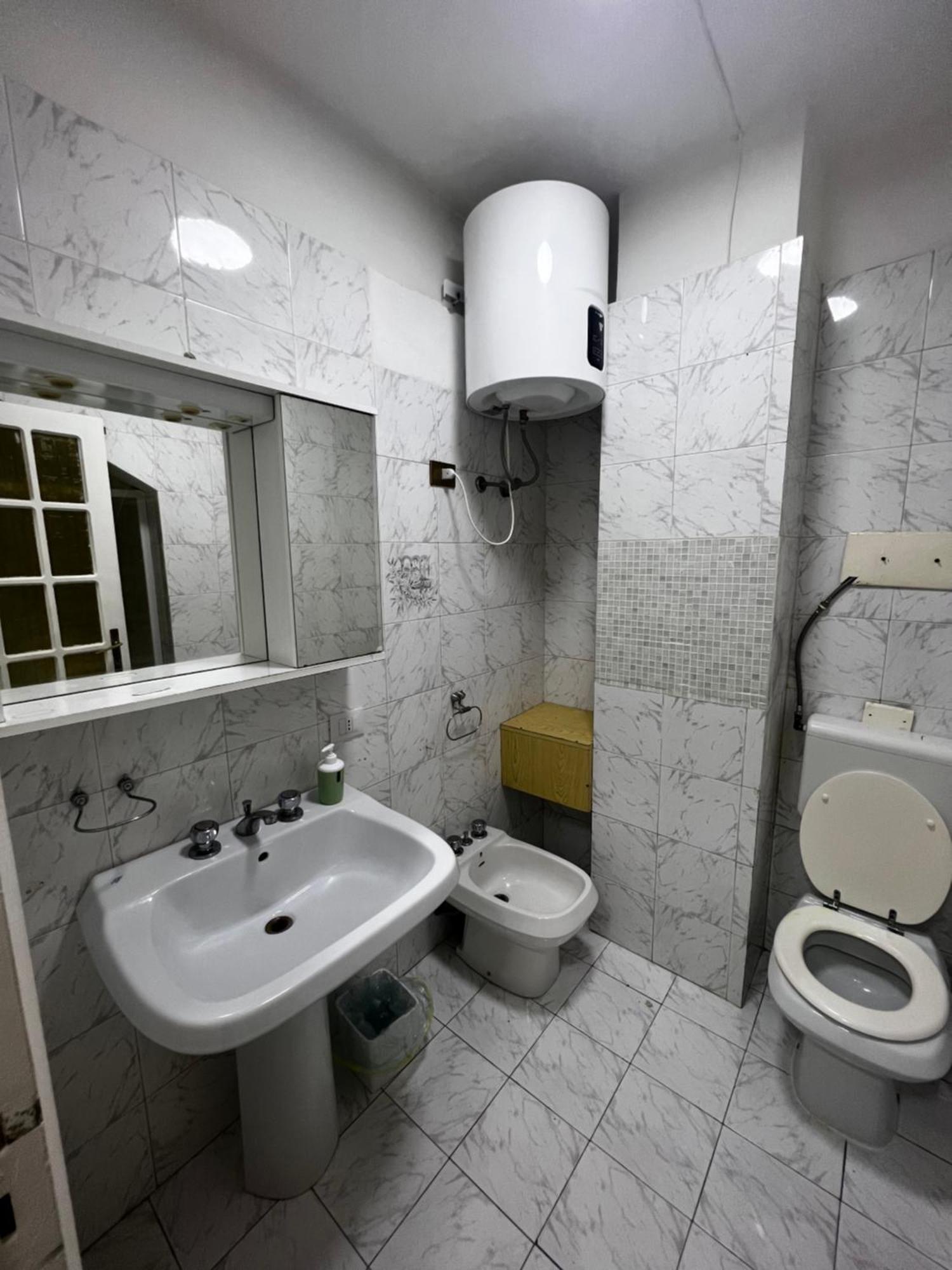 1 Room Apartment Near By Central Train Station 巴勒莫 外观 照片